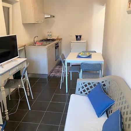 - Il Rustico Apartment
